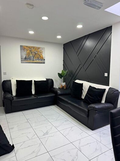 8 Bedroom Semi-Detached House To Rent In Alton Road, Birmingham, B29