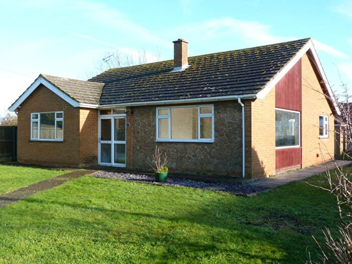3 Bedroom Bungalow For Sale In Northwood Road, Broadstairs, CT10