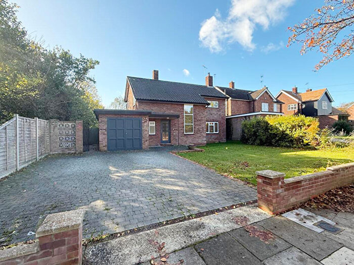 3 Bedroom Detached House To Rent In Borrowdale Avenue, Ipswich, Suffolk, IP4