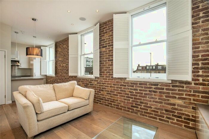 2 Bedroom Flat To Rent In Kingston Road, Wimbledon, SW19