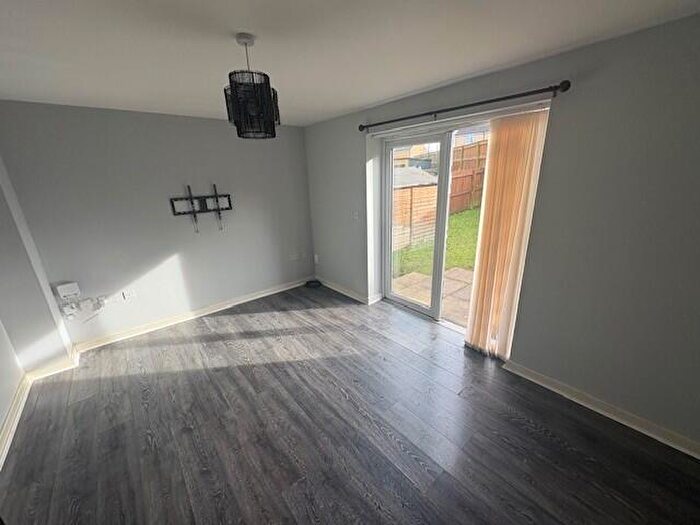 2 Bedroom Semi Detached House To Rent In Smirthwaite Street, Burnley, BB11