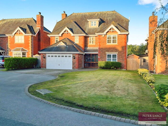 7 Bedroom Detached House For Sale In Castlefields, Rhuddlan, LL18
