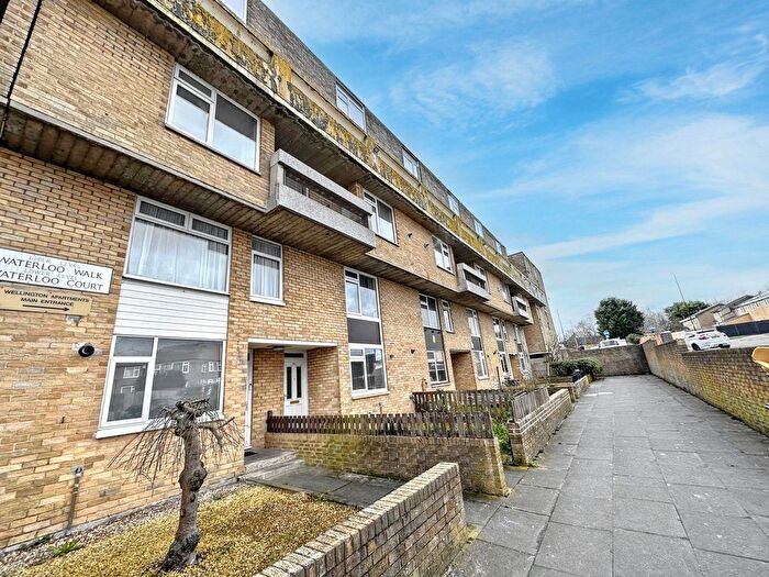 3 Bedroom Maisonette For Sale In Waterloo Walk, Washington, NE37