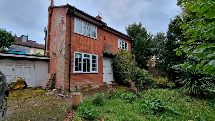 3 Bedroom Detached House To Rent In Byde Street, Hertford, SG14