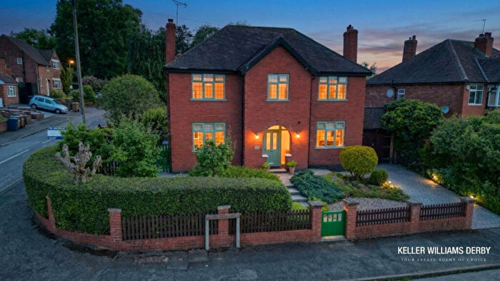 4 Bedroom Detached House For Sale In Elms Avenue, Derby, DE23