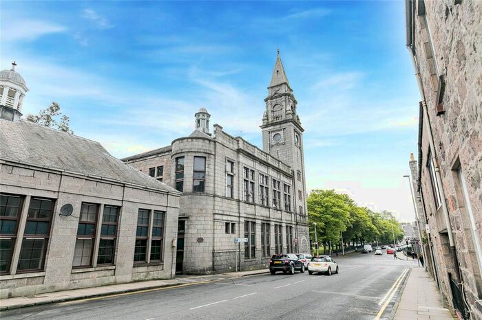 2 Bedroom Flat To Rent In D Melville Court, Rose Street, Aberdeen, AB10