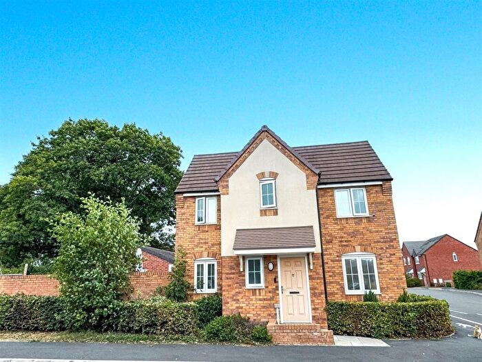 3 Bedroom Detached House For Sale In Porthouse Rise, Bromyard, HR7