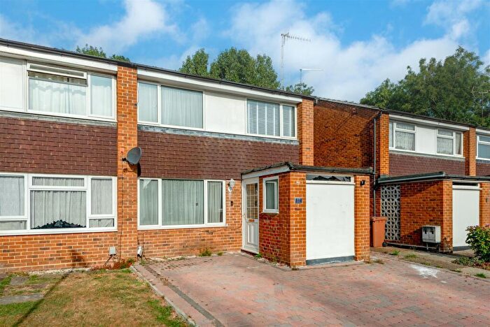 3 Bedroom Semi-Detached House For Sale In Mill Close, Horley, RH6