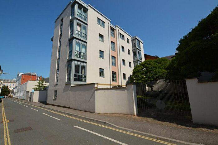 2 Bedroom Apartment For Sale In Imperial Lane, Cheltenham, GL50