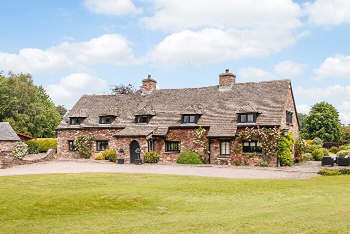 4 Bedroom Detached House For Sale In Abergavenny, Monmouthshire, NP7