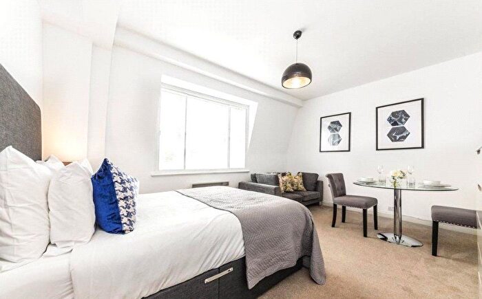 Studio To Rent In Hill Street, Mayfair, London, W1J