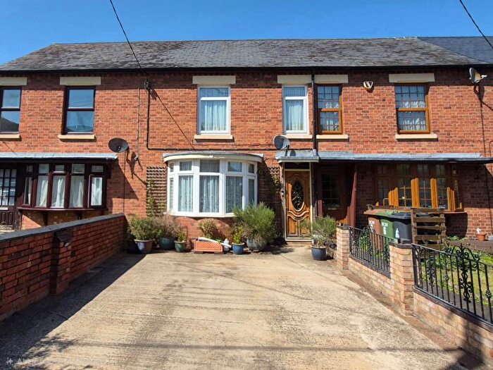 3 Bedroom Terraced House For Sale In Prince Street, Earls Barton, Northamptonshire, NN6