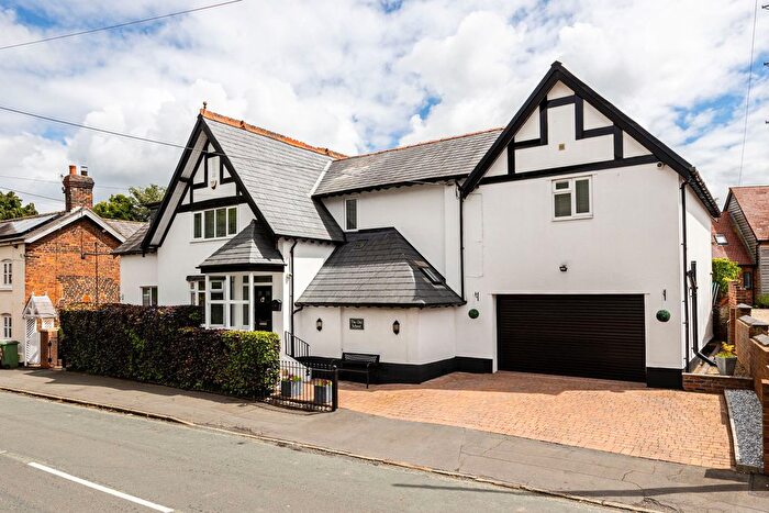 5 Bedroom Detached House For Sale In Windmill Lane, Preston On The Hill, WA4