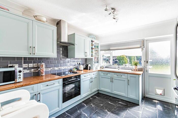 4 Bedroom Detached House For Sale In Norwich Road, Dereham, NR20