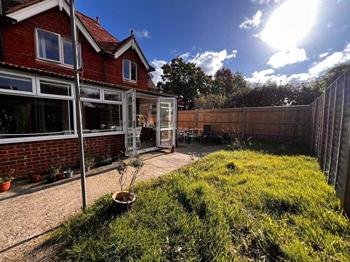 1 Bedroom Semi-Detached House To Rent In Botley, Southampton, SO30