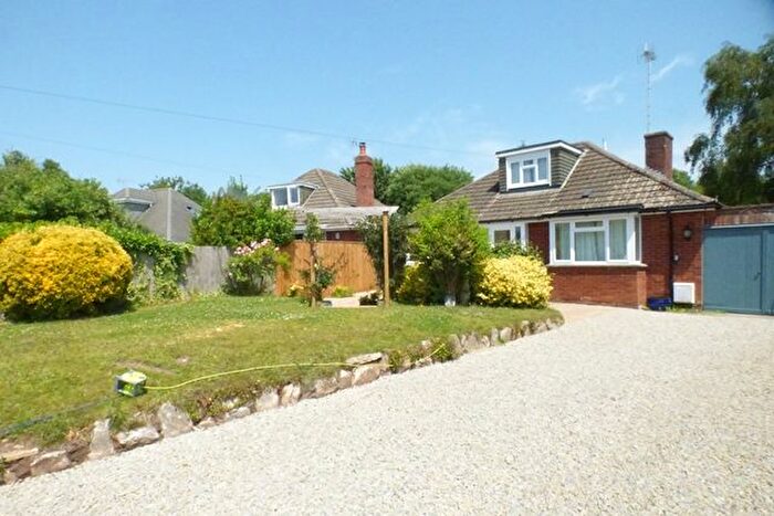 3 Bedroom Bungalow To Rent In Fore Street, Topsham, Exeter, EX3