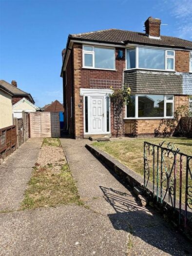 3 Bedroom Property To Rent In Danesfield Avenue, Waltham, Grimsby, DN37