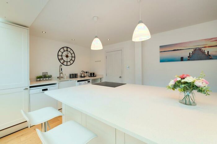 4 Bedroom House To Rent In Mentone Road, Poole, BH14