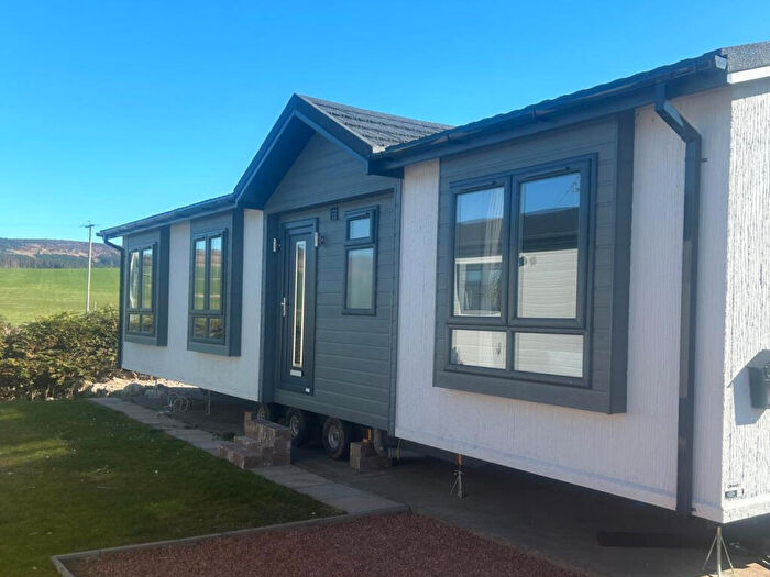 2 Bedroom Park Home For Sale In Kirkgunzeon, Scotland, DG2