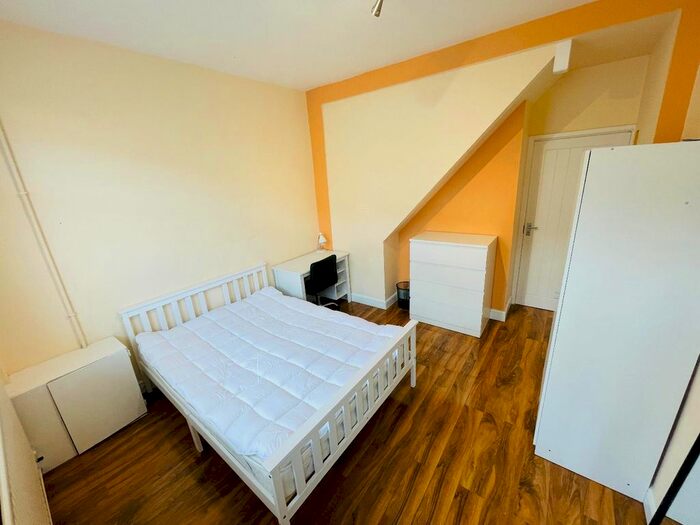 3 Bedroom Property To Rent In Cauldon Road, Stoke-On-Trent, ST4