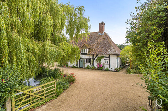 5 Bedroom Detached House For Sale In Throwley Forstal, Faversham, Kent, ME13