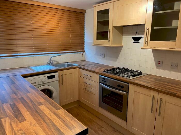 1 Bedroom Ground Maisonette To Rent In Millard Close, Basingstoke, Hampshire, RG21