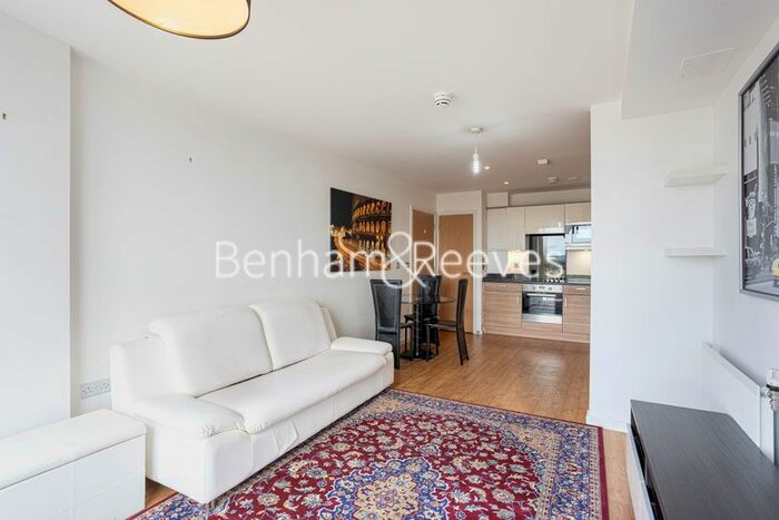 2 Bedroom Flat To Rent In Butterfly Court, Acklington Drive, NW9