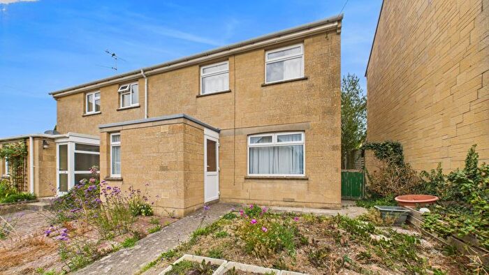 2 Bedroom Semi-Detached House For Sale In Eastfields, Martock, TA12
