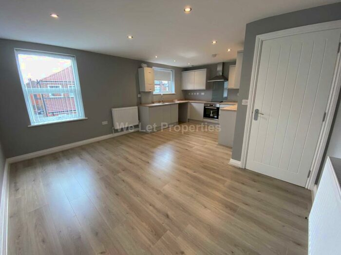 2 Bedroom Apartment To Rent In Palm Street, Manchester, M43