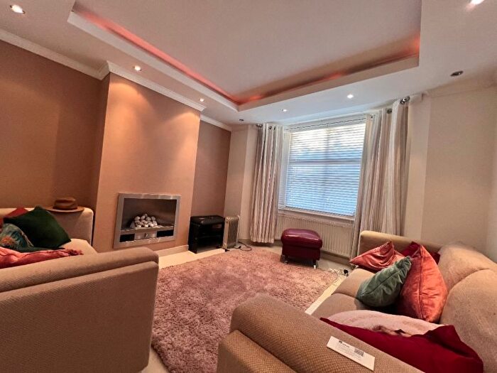 4 Bedroom Semi Detached House To Rent In Harrow Road, Wembley, HA9