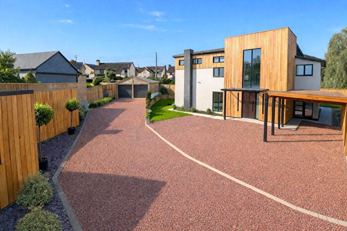 5 Bedroom Detached House For Sale In Kentisbeare, Devon, EX15