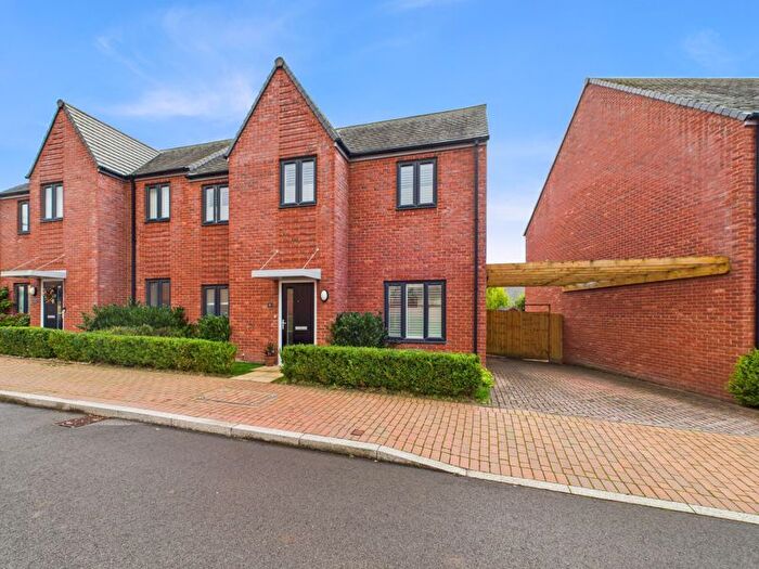2 Bedroom Semi-Detached House For Sale In Gorsey Meadow Lightmoor Village, Telford, TF4