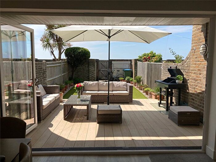 4 Bedroom Terraced House To Rent In Mallon Dene, Rustington, Littlehampton, West Sussex, BN16