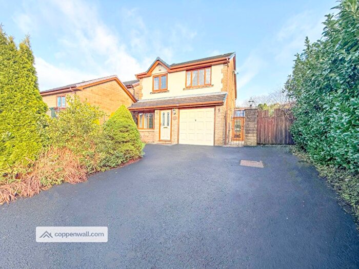 4 Bedroom Detached House For Sale In Ogden Drive, Helmshore, Rossendale, BB4