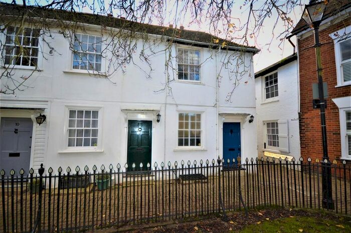 2 Bedroom End Of Terrace House To Rent In Churchyard, Ashford, TN23