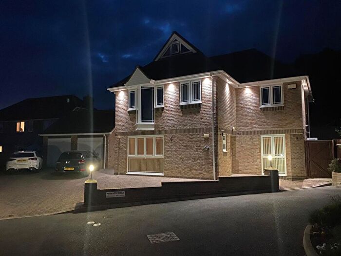 4 Bedroom Detached House For Sale In Marian Close, Corfe Mullen, Wimborne, BH21