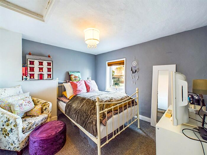 2 Bedroom Semi-Detached House For Sale In Purewell, Christchurch, Dorset, BH23