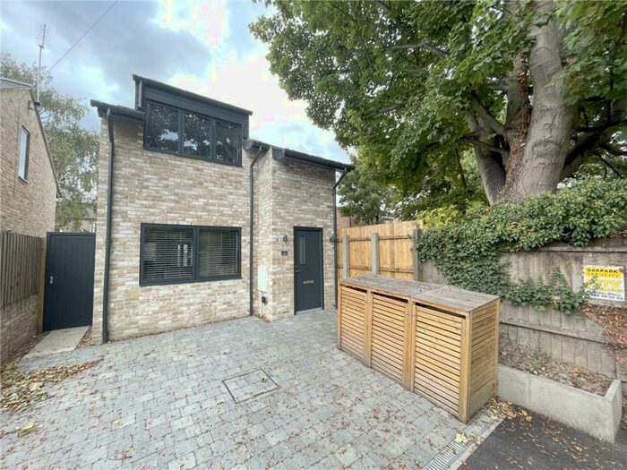 2 Bedroom Detached House To Rent In North Street, Cambridge, CB4