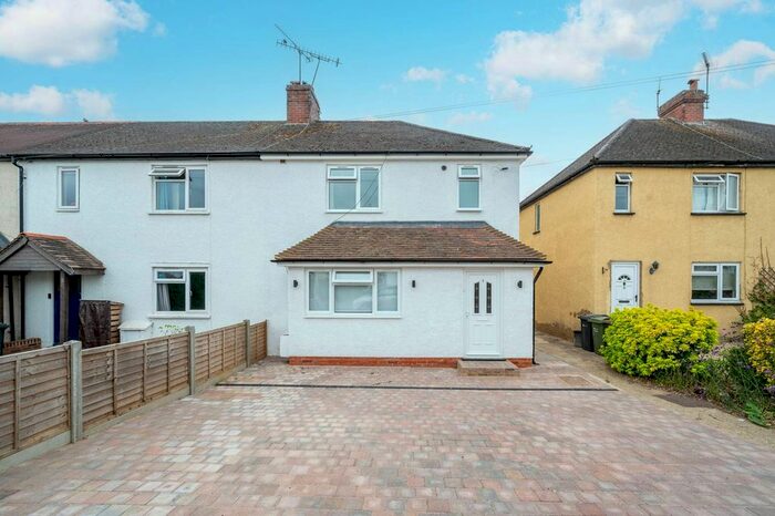 3 Bedroom End Of Terrace House To Rent In Canterbury Road, Stoughton, Guildford, GU2