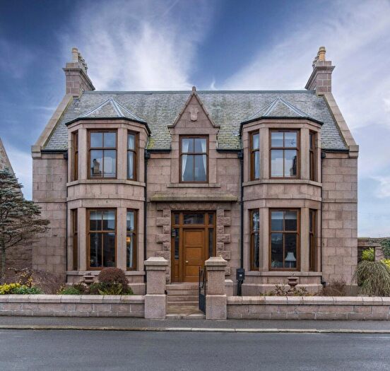 5 Bedroom Detached House For Sale In Landale Road, Peterhead, Aberdeenshire, AB42
