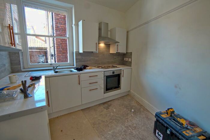 2 Bedroom Apartment To Rent In Hillgrove Street, Stokes Croft, Bristol, BS2