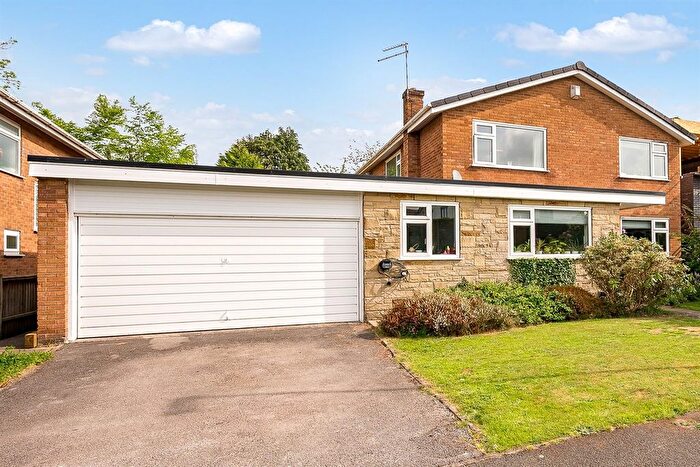 4 Bedroom Detached House For Sale In Downesway, Alderley Edge, SK9