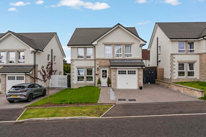 4 Bedroom Detached House For Sale In Alexander Gardens, Coatbridge, ML5