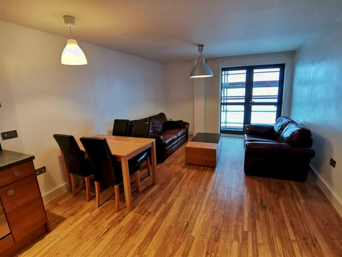 2 Bedroom Apartment To Rent In Fresh, Chapel Street, M3
