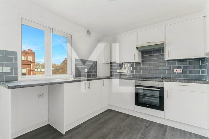 2 Bedroom Flat To Rent In St Marys Court, Bow Road, Bow, E3