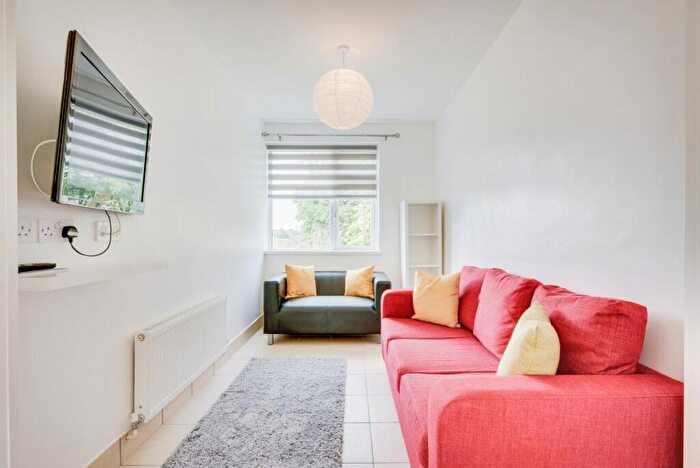 5 Bedroom House To Rent In Devon Road, Canterbury, CT1
