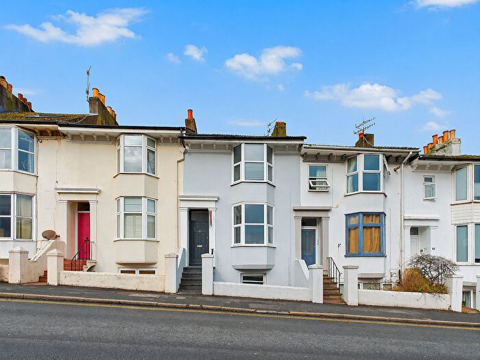 2 Bedroom Flat For Sale In New England Road, Brighton, BN1