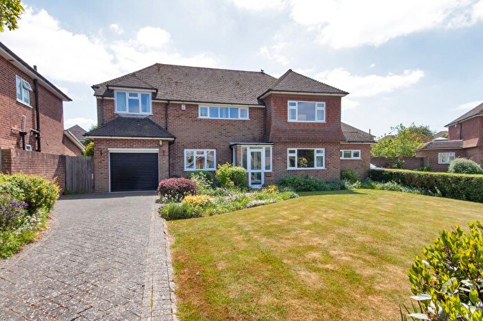 4 Bedroom Country House For Sale In Round Ash Way, Hartley, Longfield, Kent, DA3