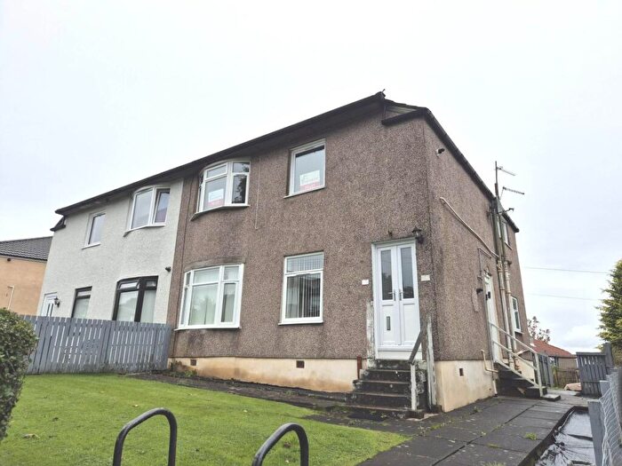 3 Bedroom Flat To Rent In Crofthill Road, Glasgow, G44