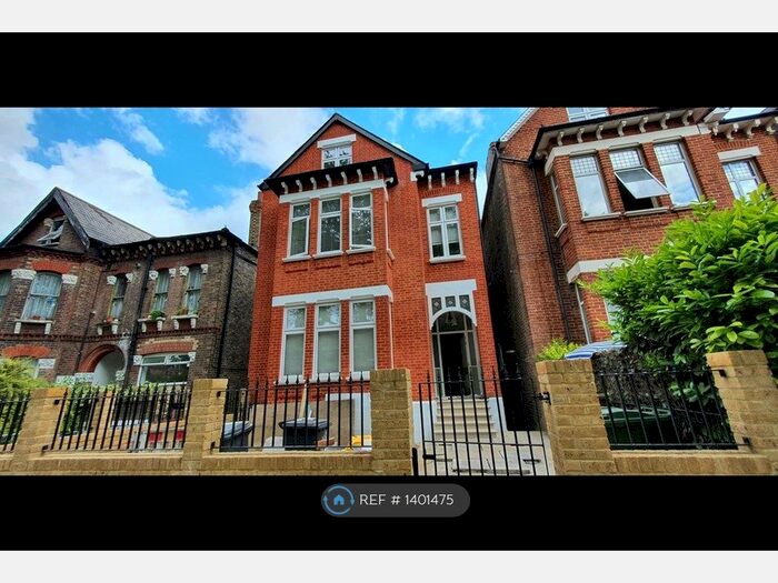 2 Bedroom Flat To Rent In Mount Nod Road, London, SW16